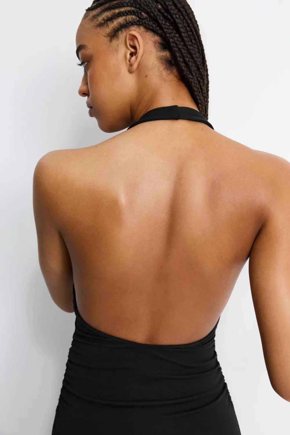 Vestido midi halter frunces