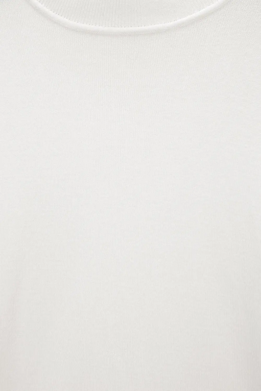 Jersey básico cuello alto