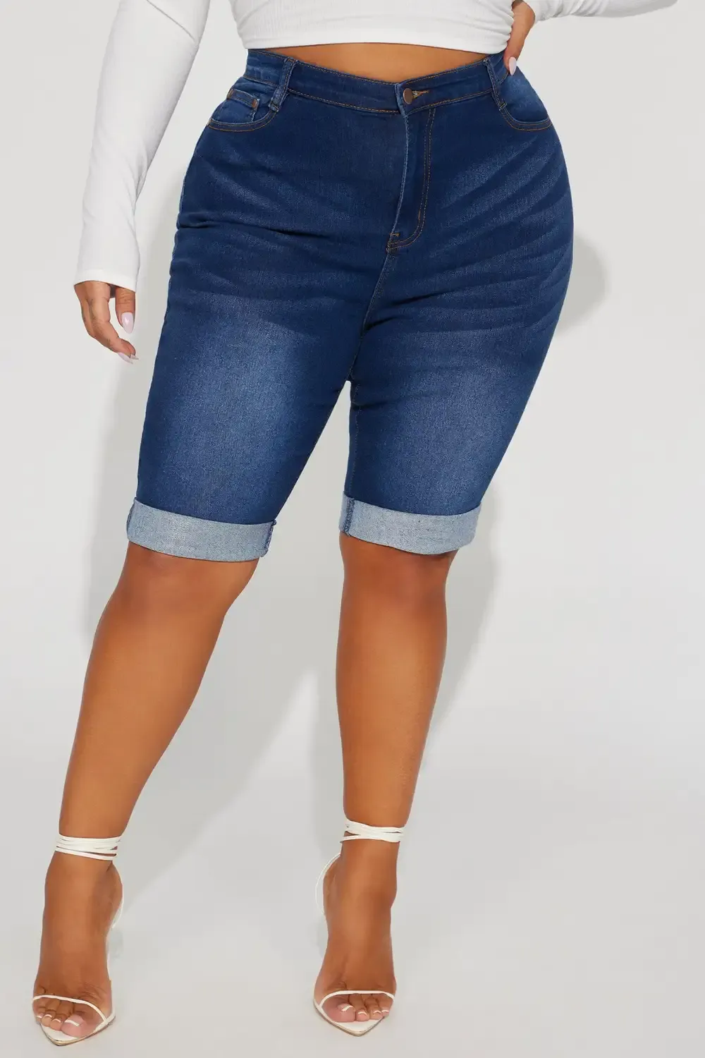 Dallas Stretch Bermuda Shorts - Dark Wash