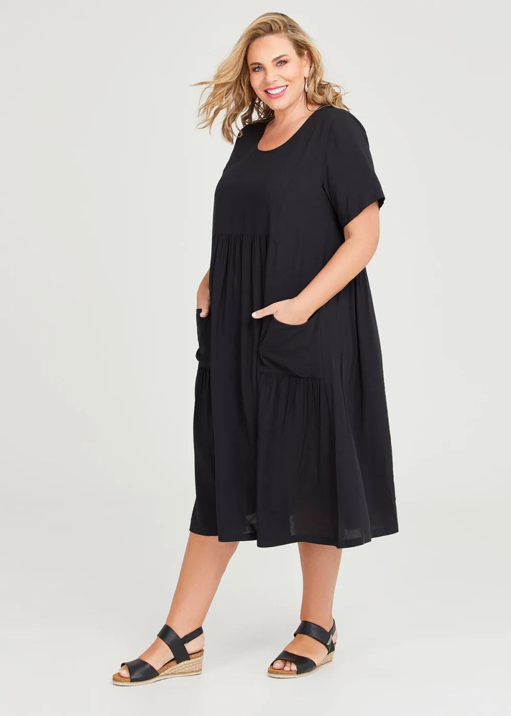 Natural Pocket Midi Dress