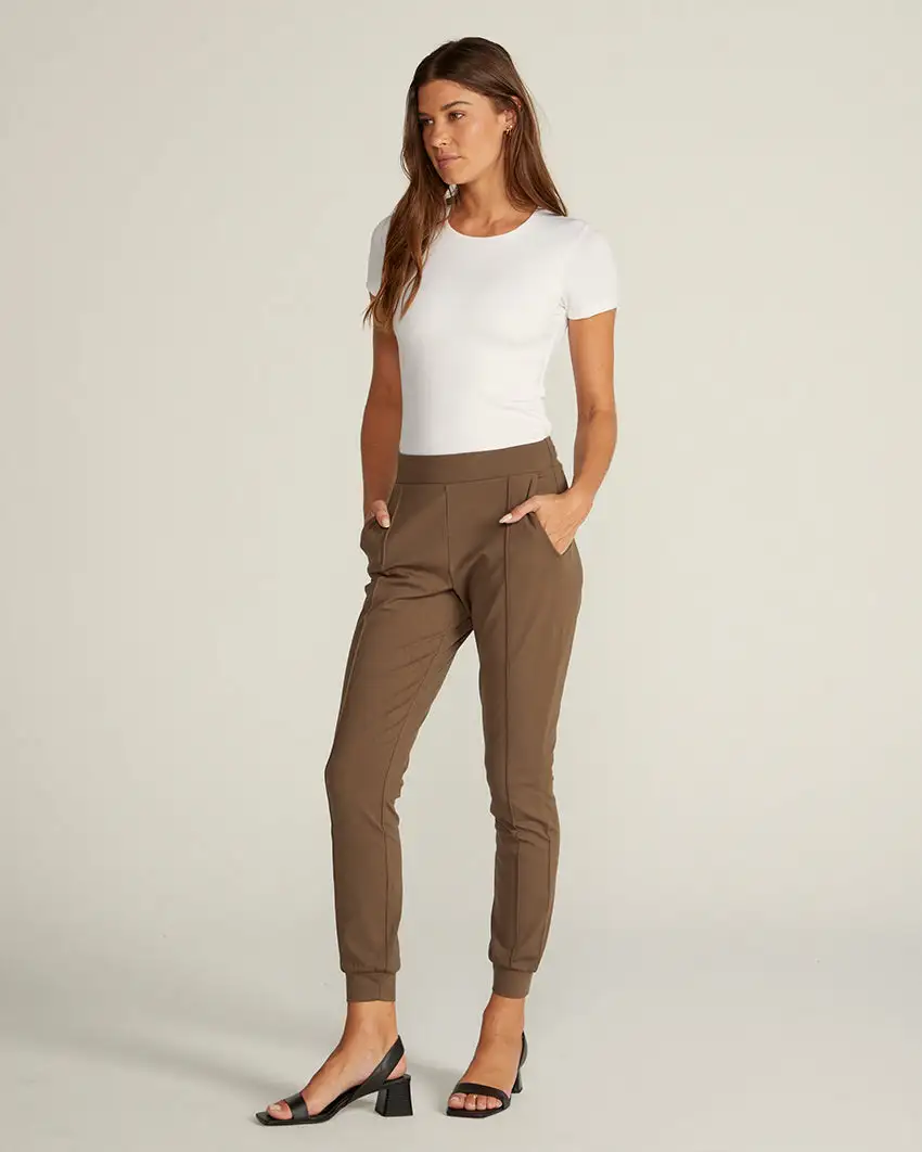 Women'S Elite+ Pintuck Jogger