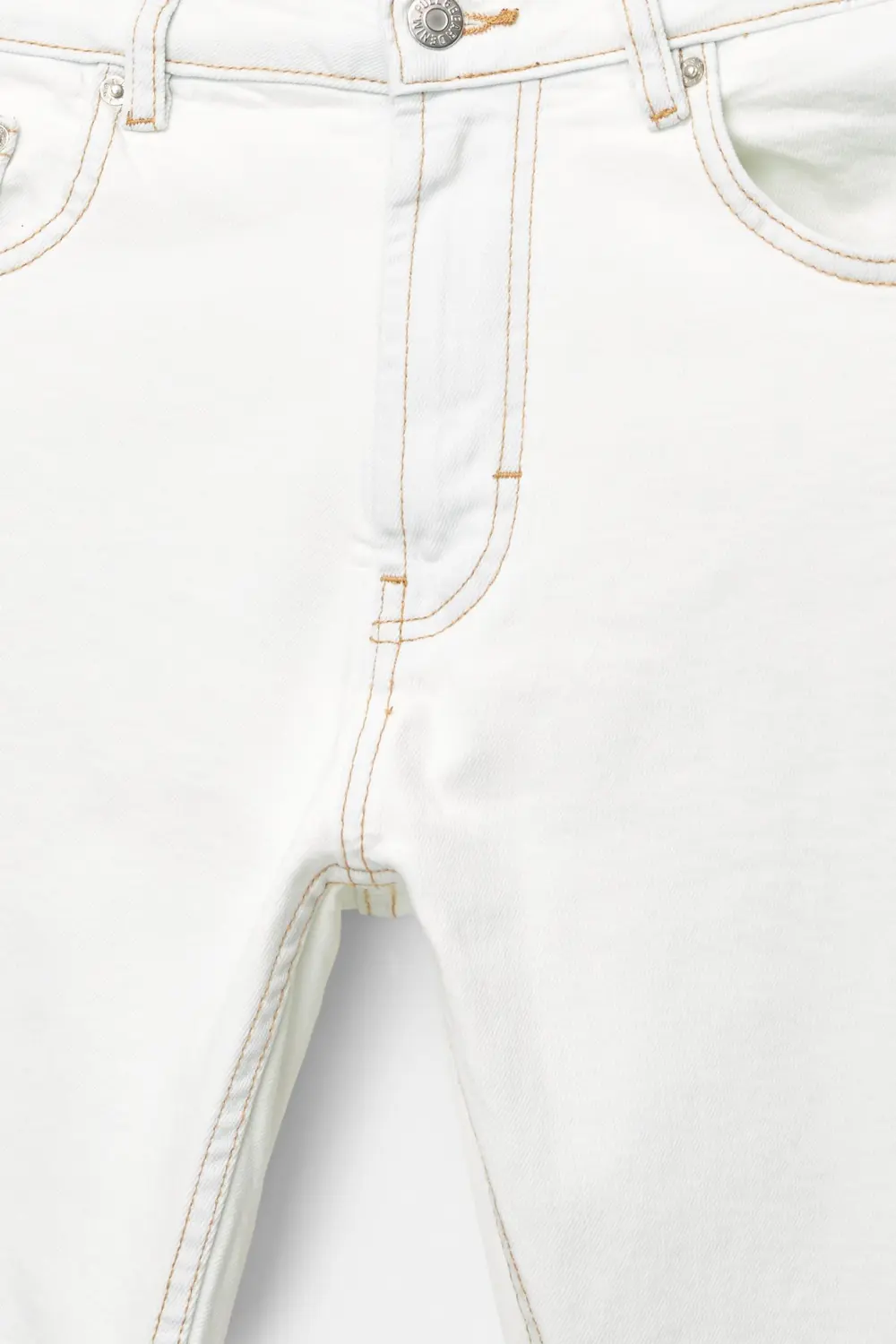 Slim fit jeans with seam details