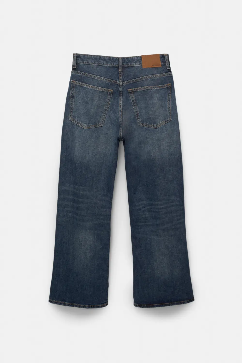 Loose flared jeans
