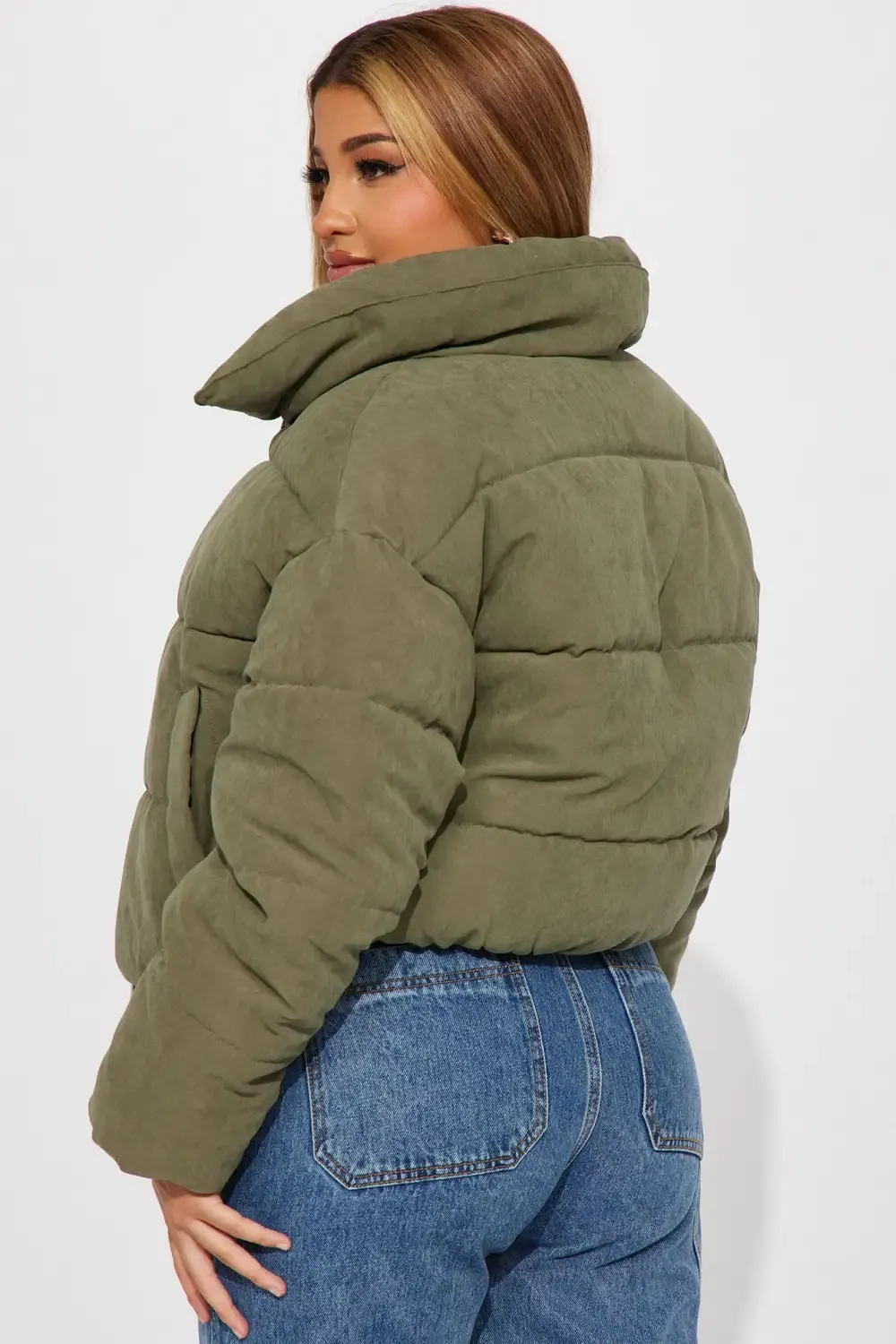 Too Hot To Handle Puffer Jacket - Olive