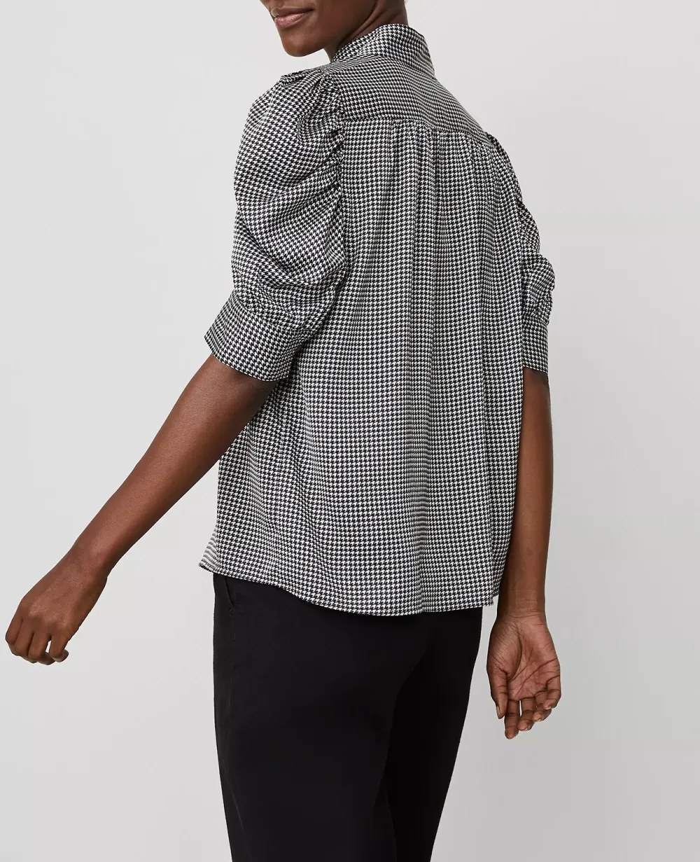 Houndstooth Shirred Puff Sleeve Top