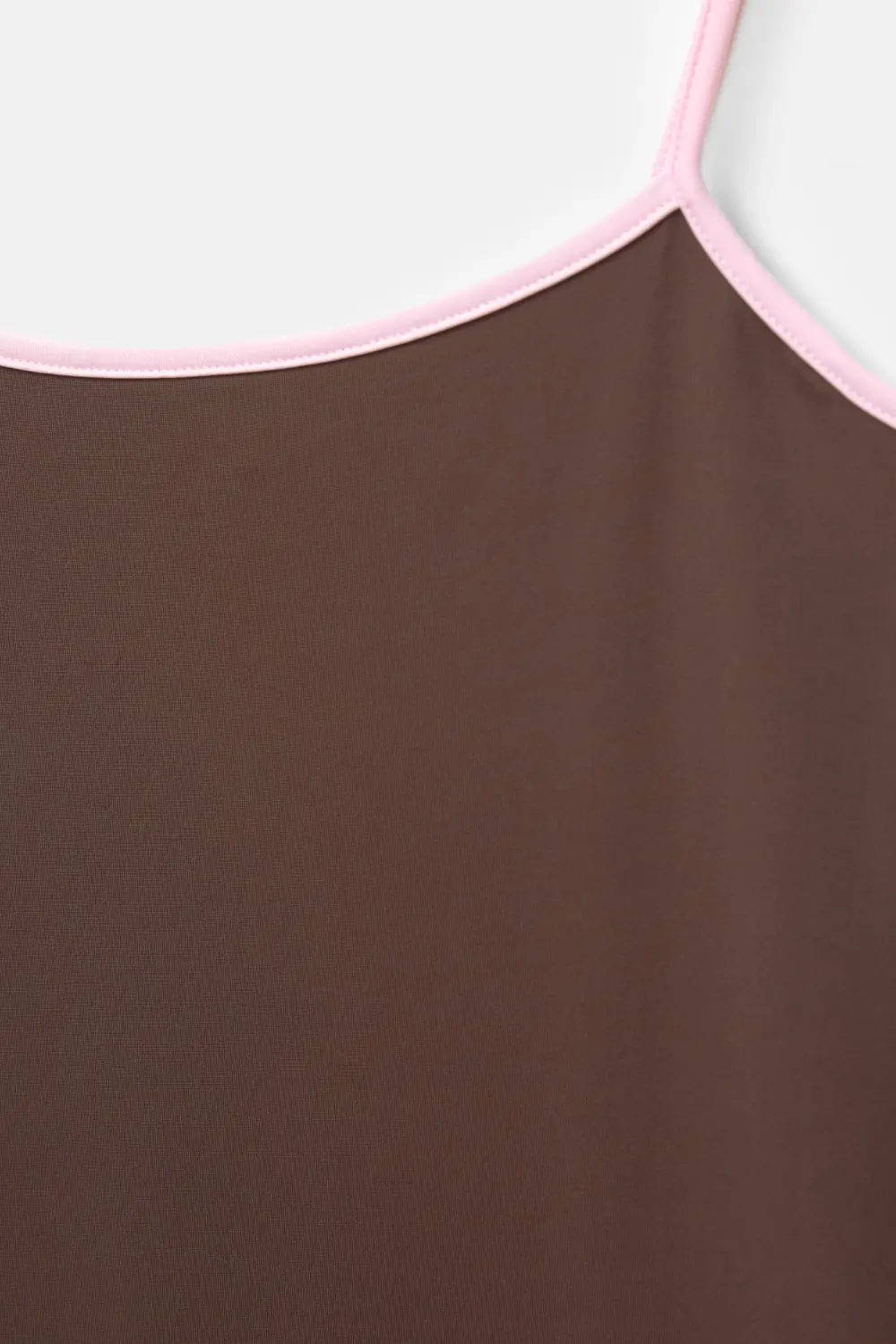 Vestido midi tirantes cut out