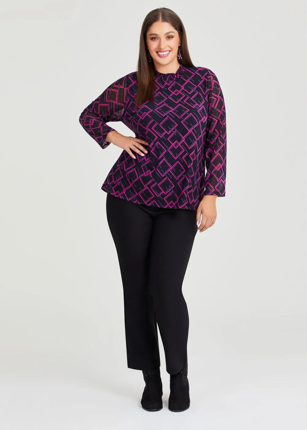 Mesh Abstract Geo Bonnie Top