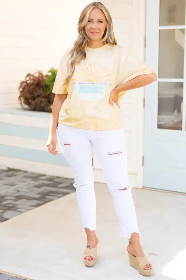 Comfort Colors: Stop And Watch The Sunset Tee, Butter