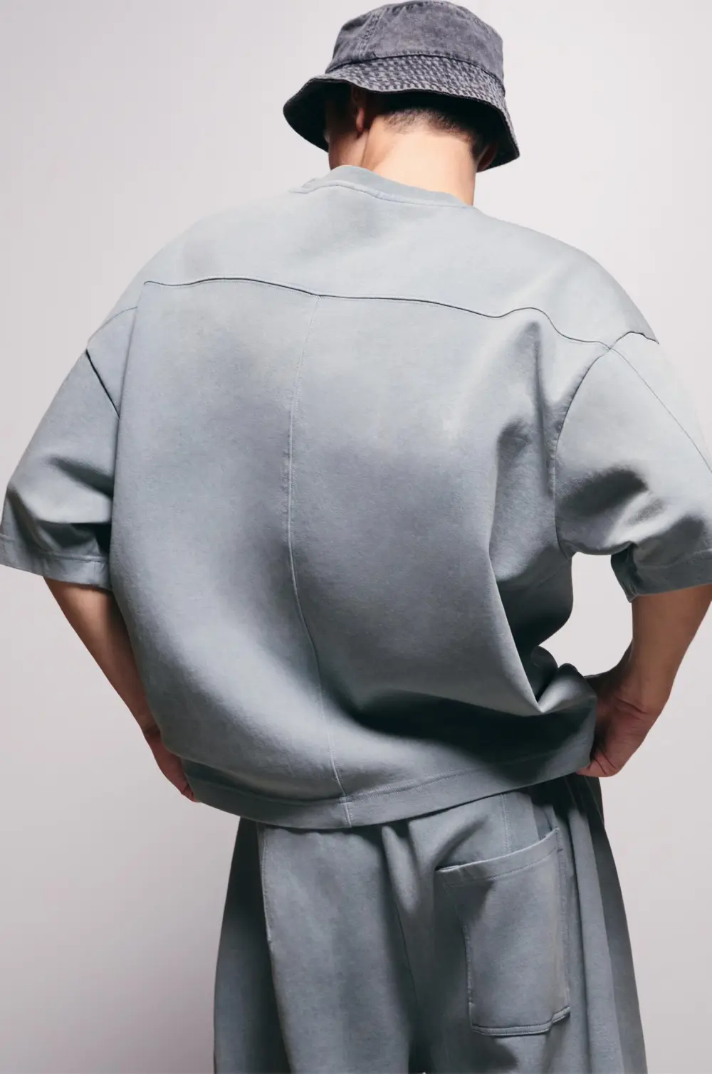 Boxy short sleeve sweatshirt