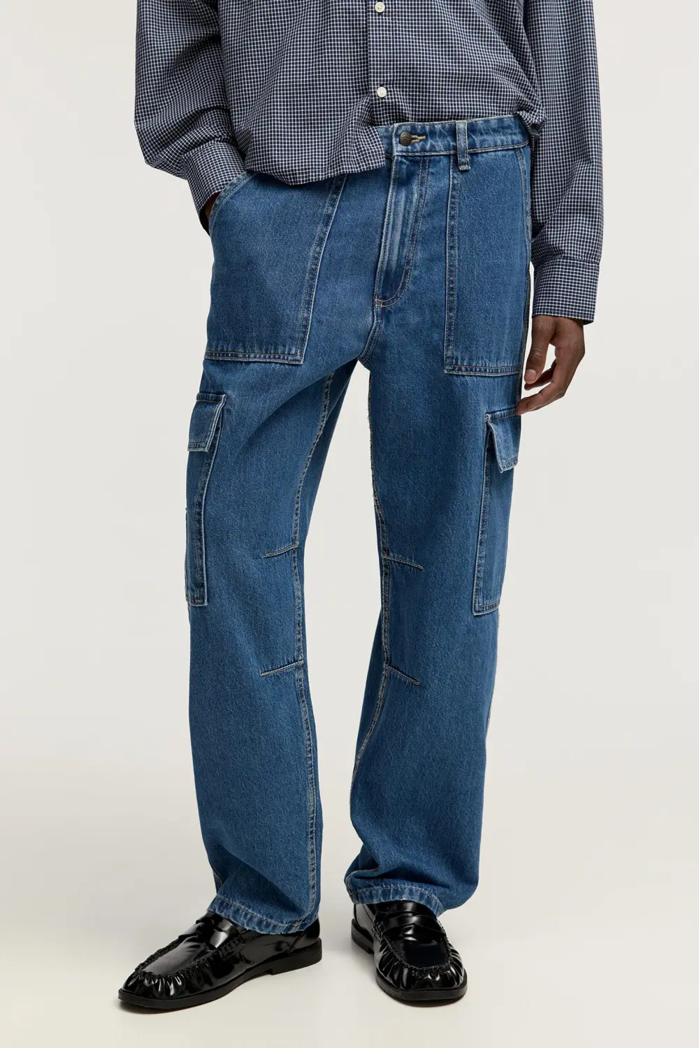 Straight-leg cargo jeans