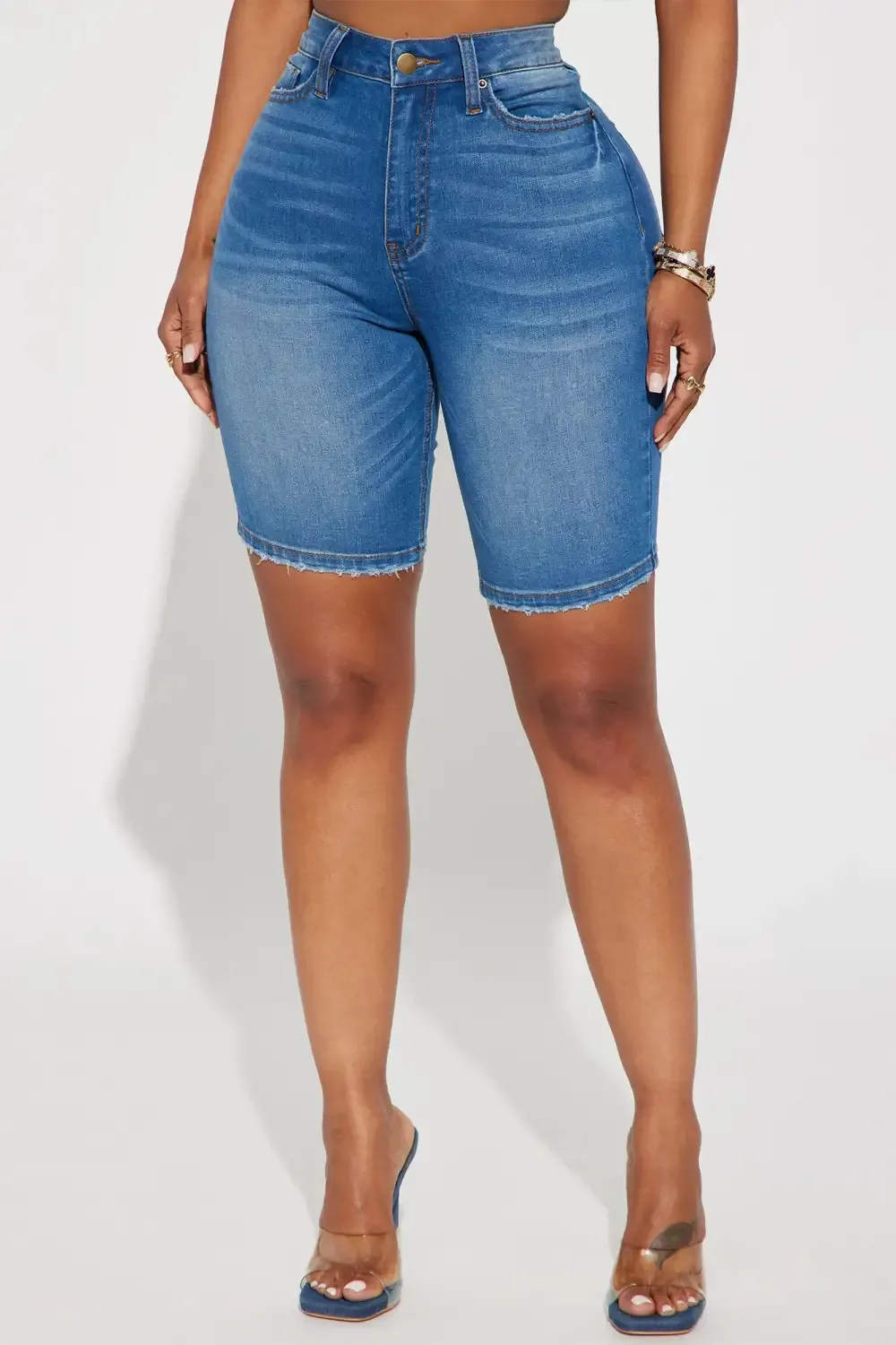 On The List Deluxe Stretch Bermuda Shorts - Medium Wash