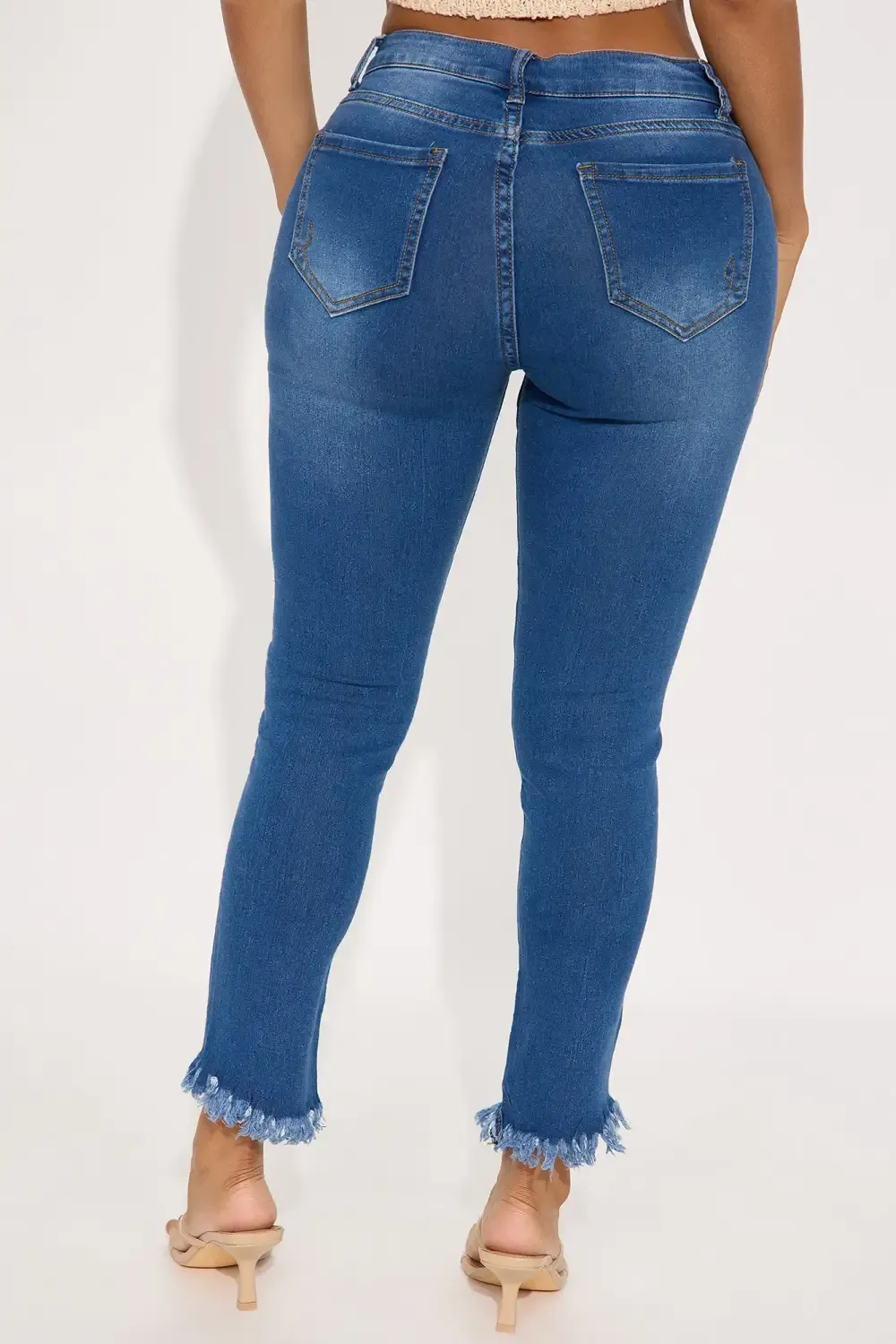 Betty Low Rise Ankle Skinny Jeans - Medium Wash