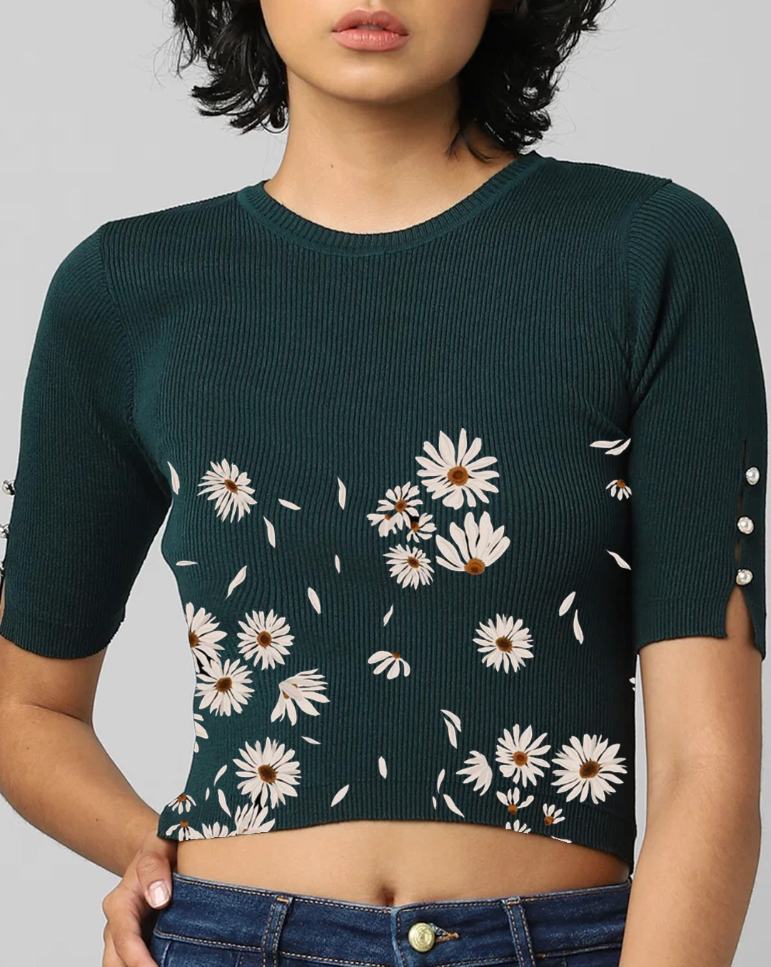 Dark Green Daisy Print Short Sleeve Cropped Top