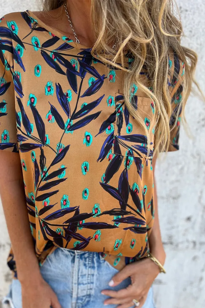 Women's plant pattern back slit T-shirt