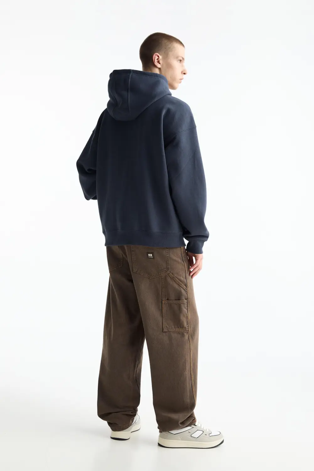 Sudadera básica capucha
