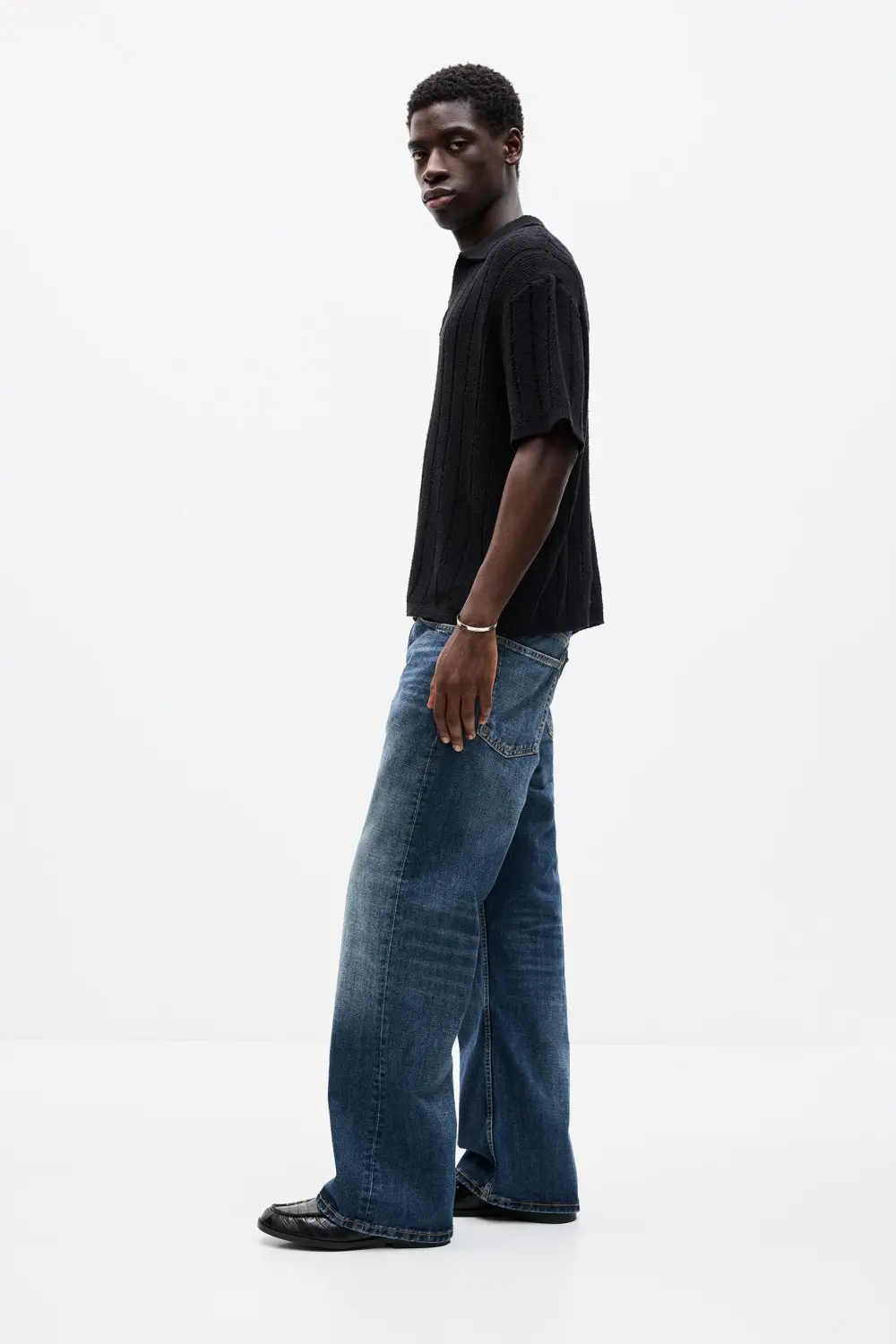 Short sleeve knit polo shirt