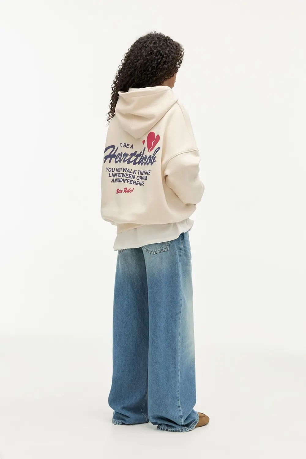 Sudadera capucha corazón roto