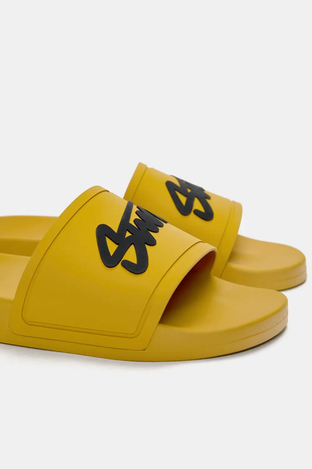 Rubberized STWD slider sandals