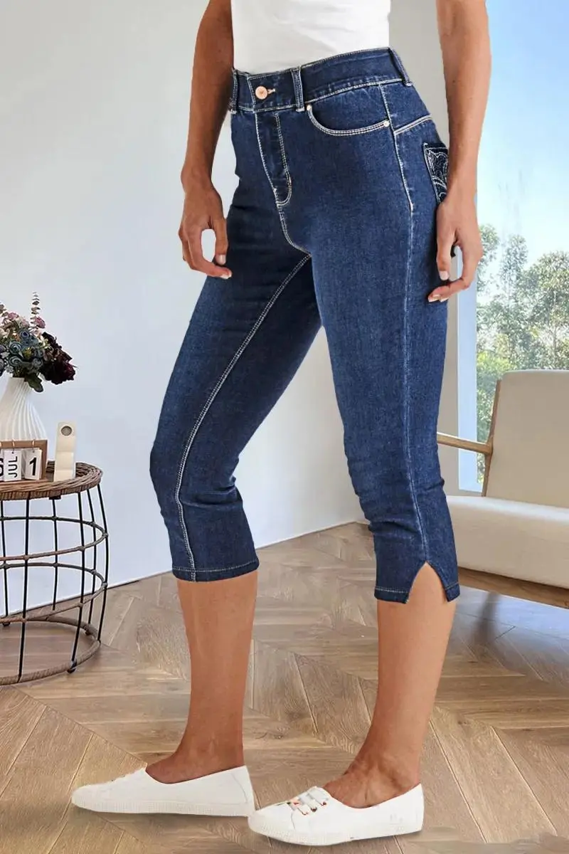 Floral Embroidered Split Hem High Rise Capri Jeans
