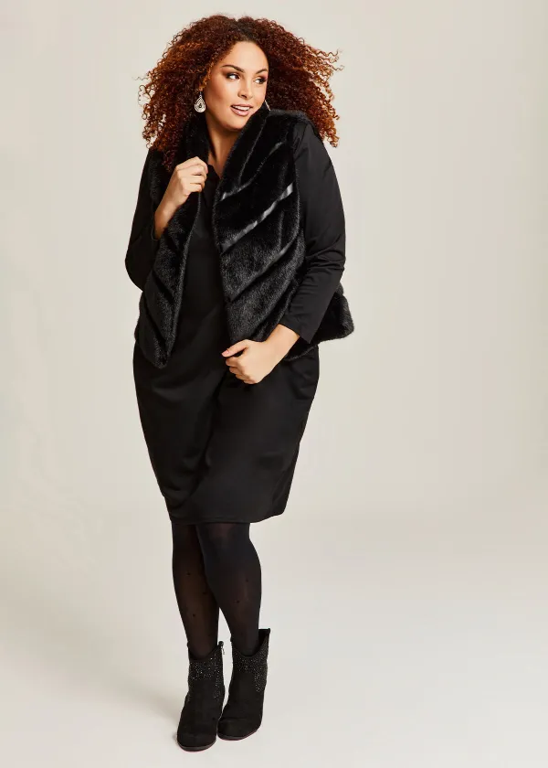 V-neck Ponte Tulip Dress