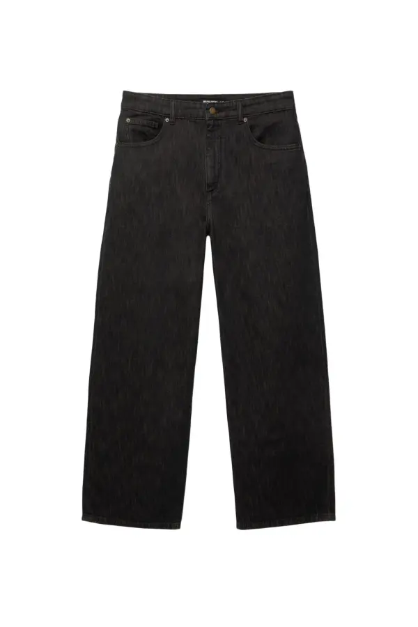 Wide-leg jeans