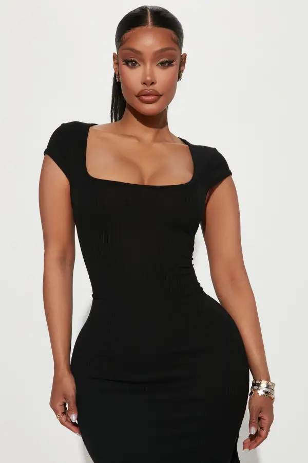 Brealle Rib Midi Dress - Black