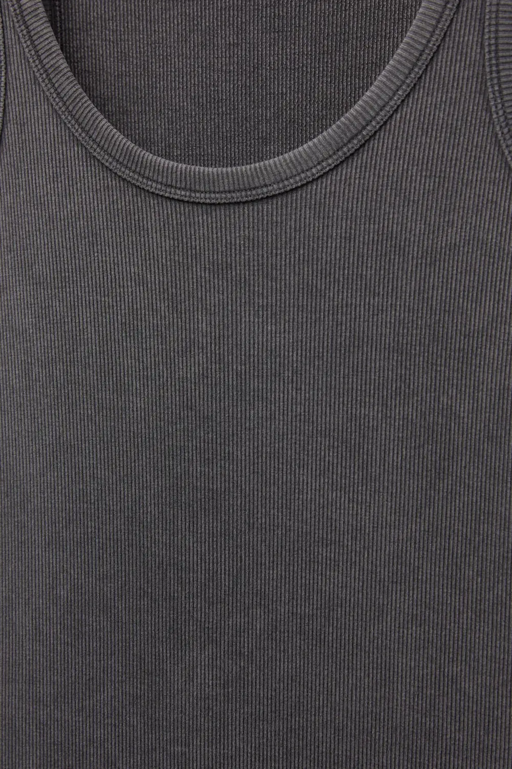 Vestido midi tirantes canalé