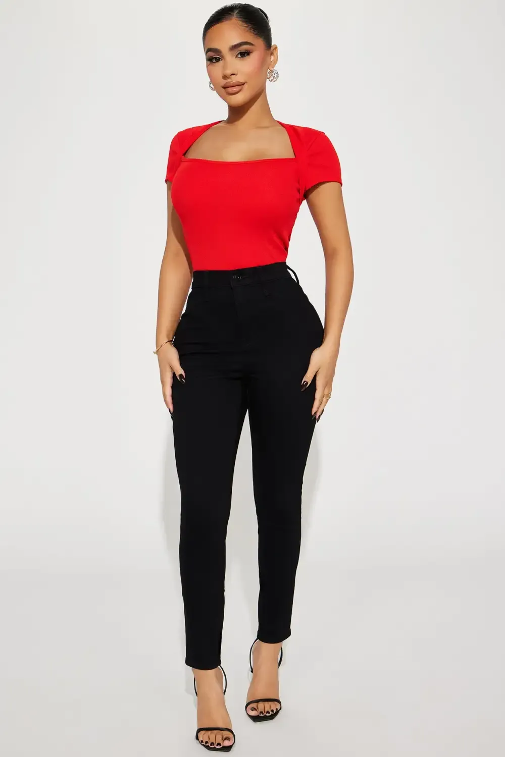 Petite Emma Super Stretch High Rise Skinny Jean - Black