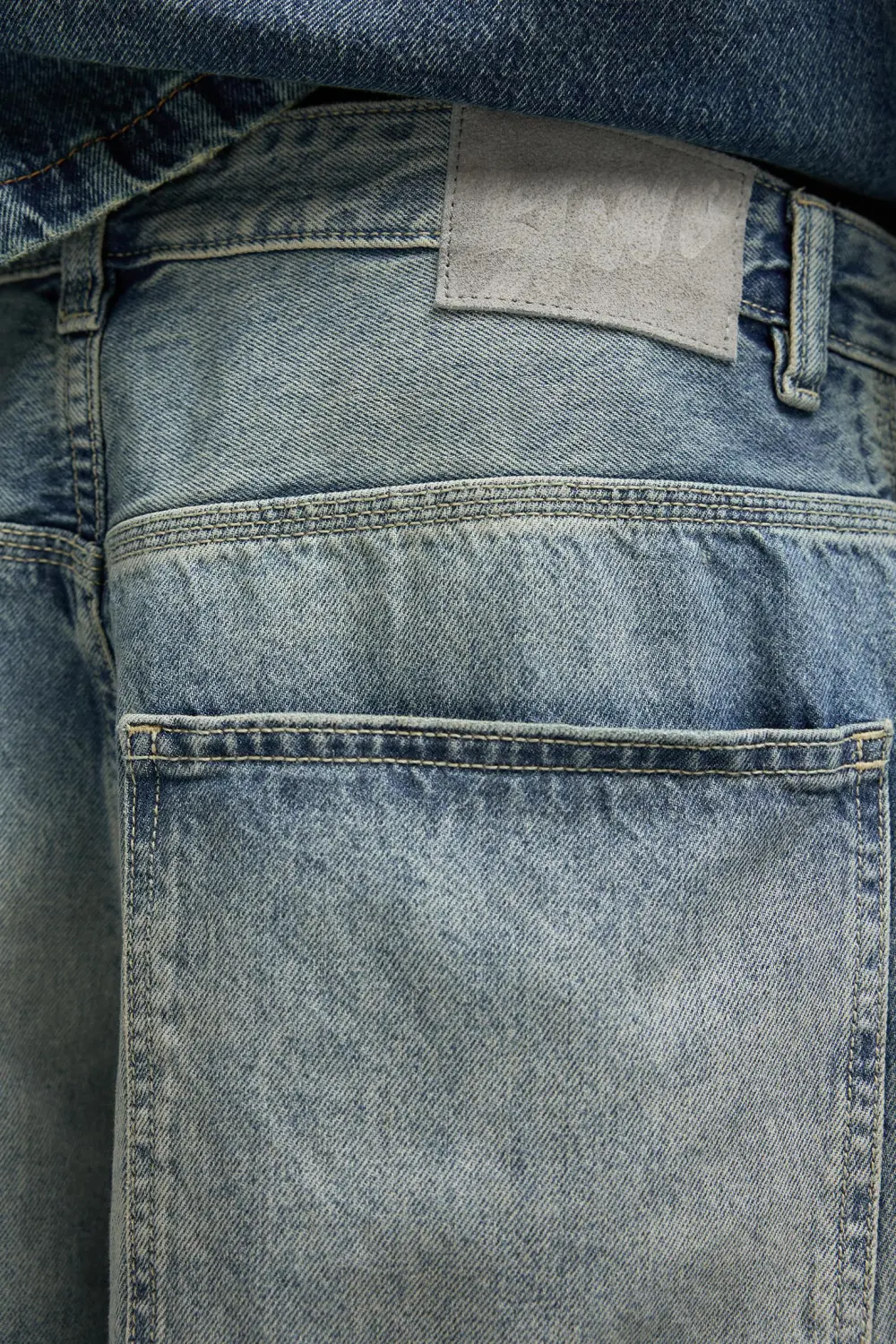 Super baggy jeans