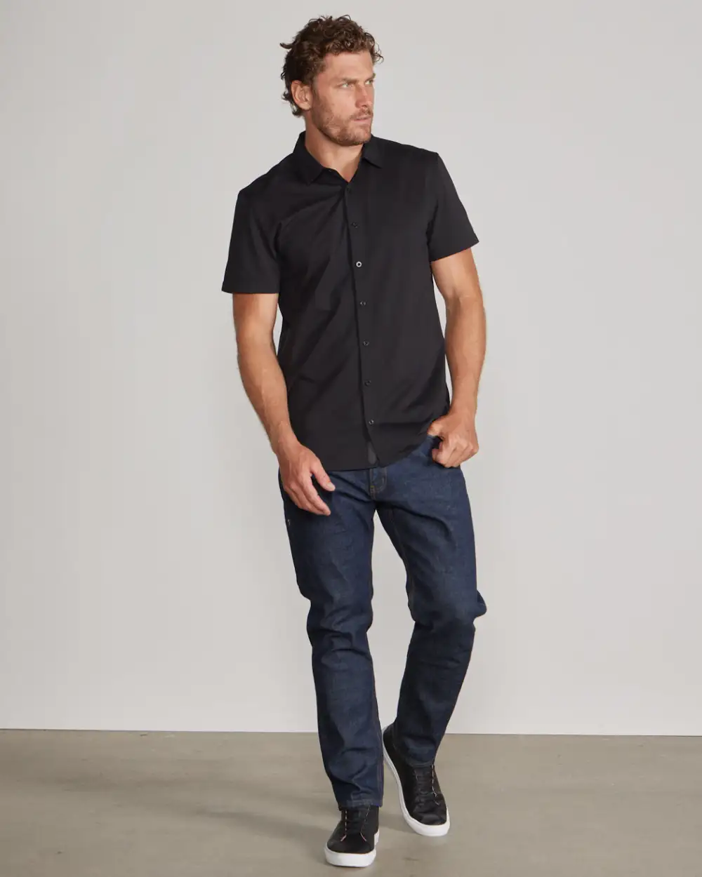 Vista Stretch Short Sleeve Button Down