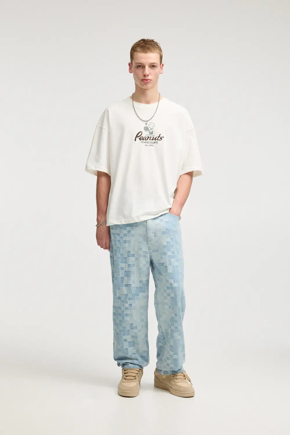 Peanuts white T-shirt
