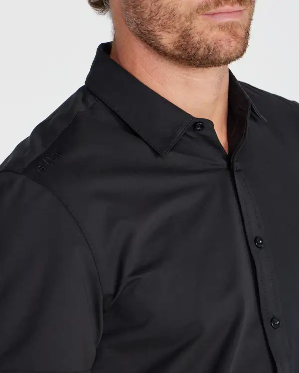 Vista Stretch Short Sleeve Button Down