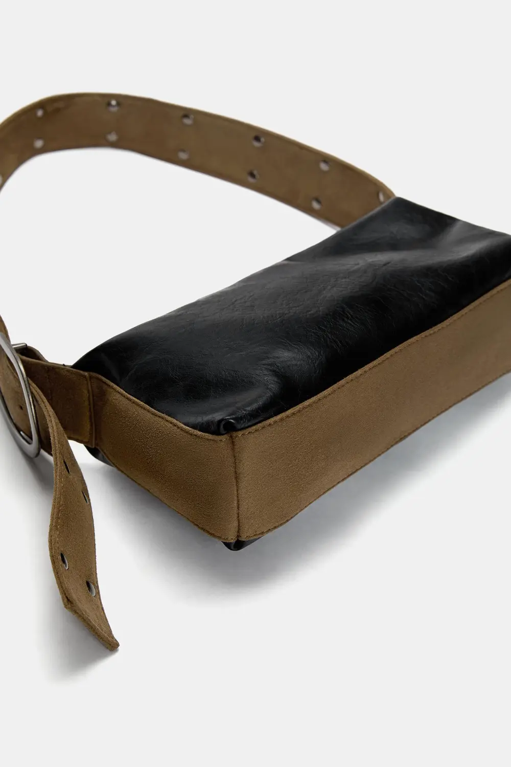 Bolso de hombro contraste