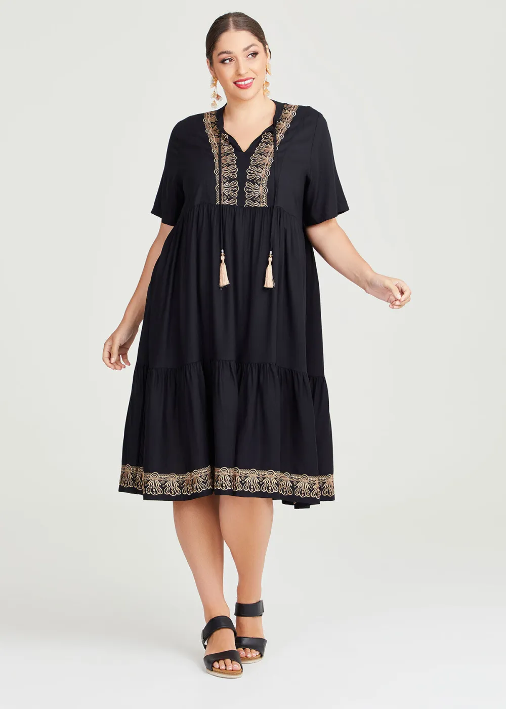 Natural Glam Embroidery Dress