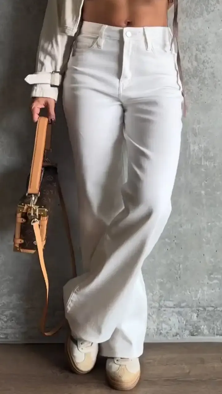 Women's Casual Wide Solid Color Straight Jeans