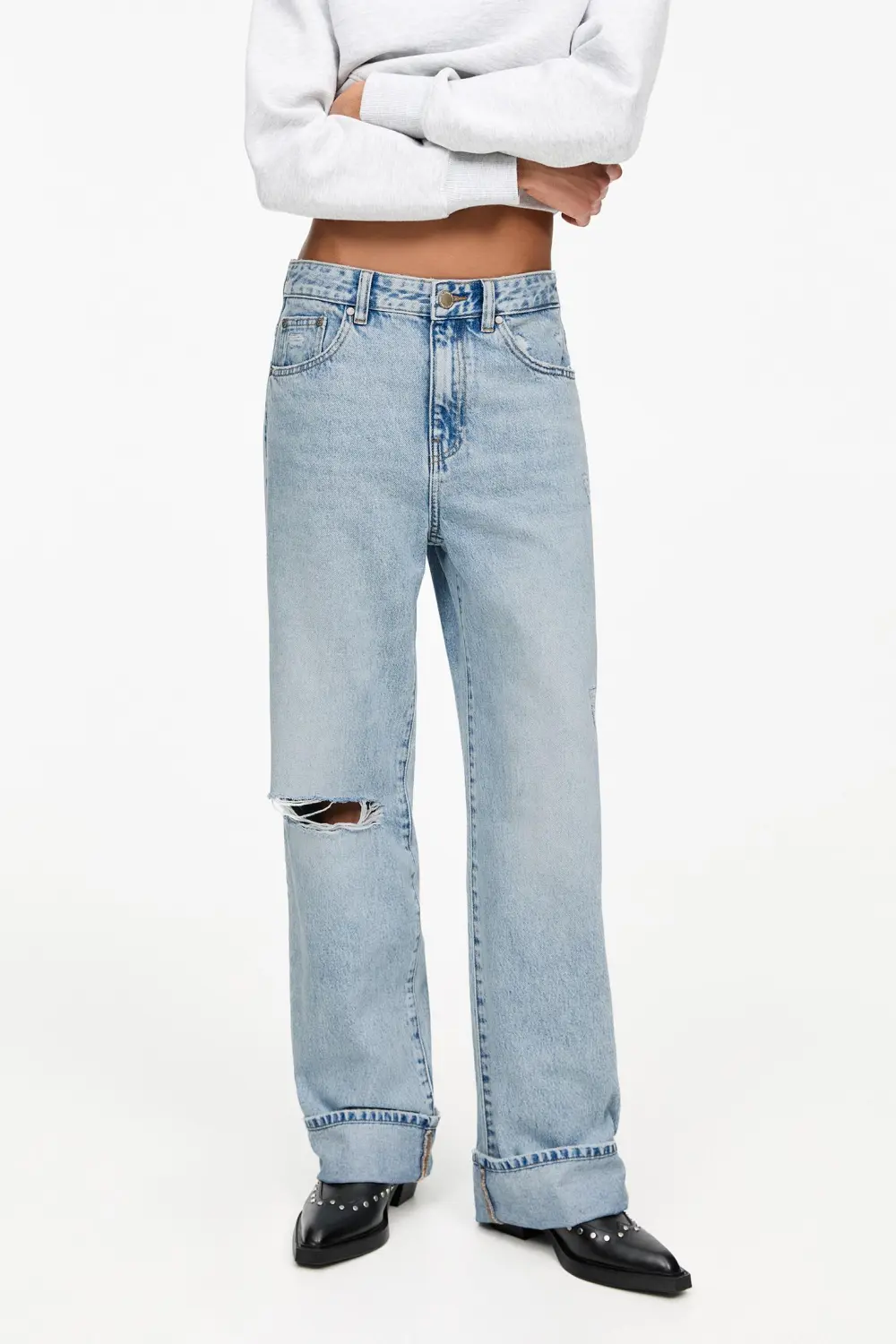 Jeans baggy rectos vuelta bajo
