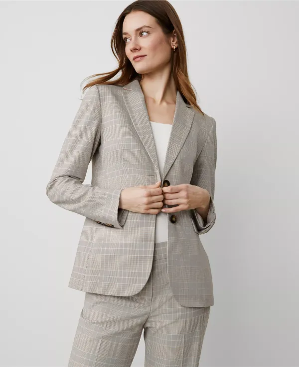 The Greenwich Blazer in Plaid