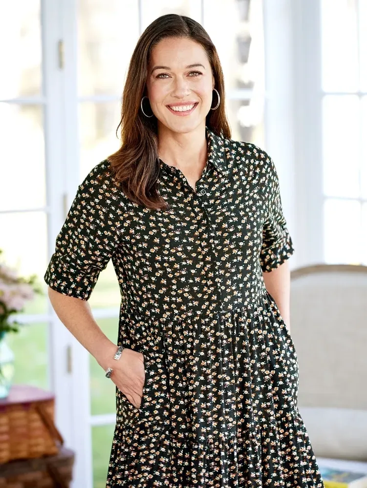 Ella Simone Tiered Floral Maxi Dress