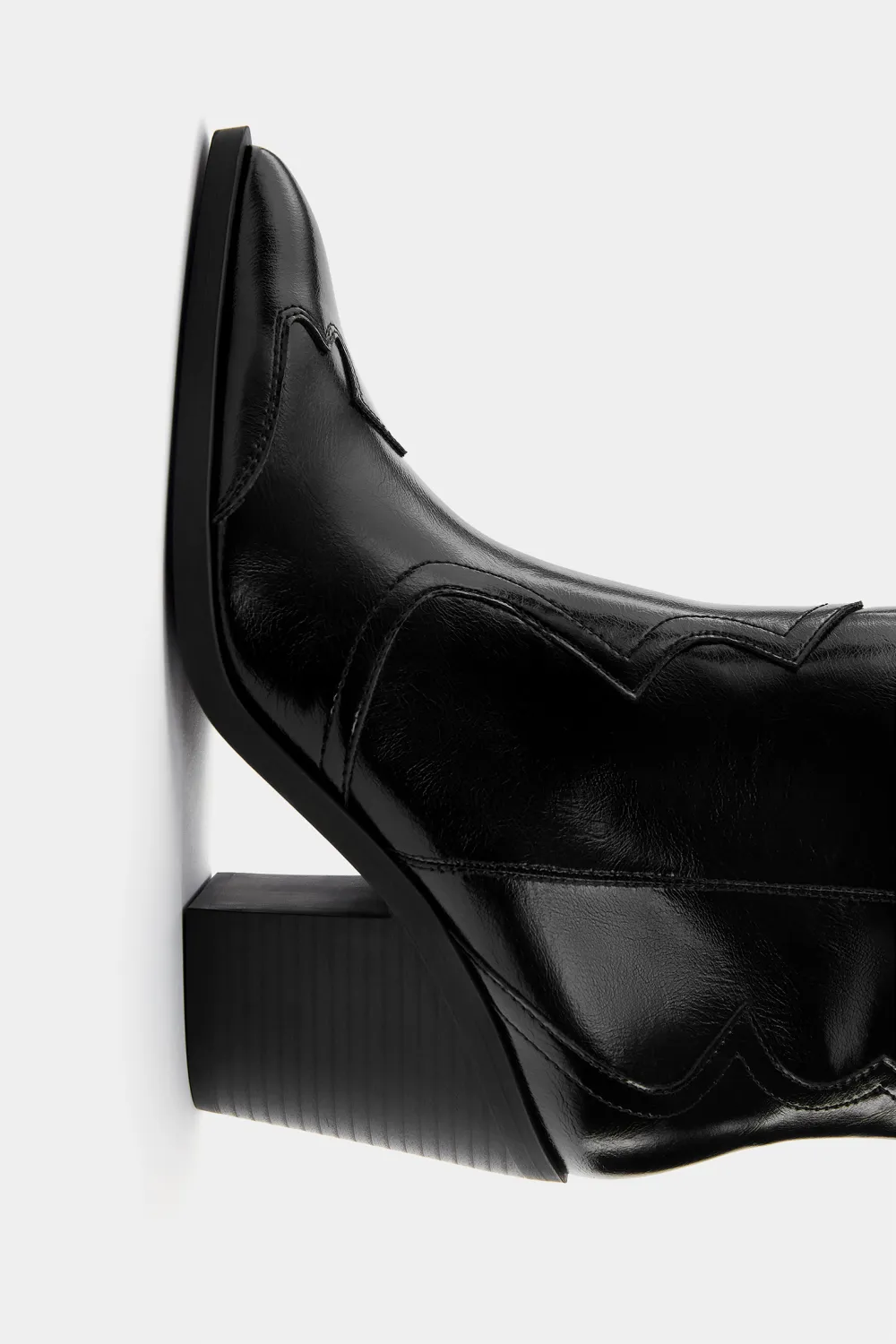 Botines tacón cowboy