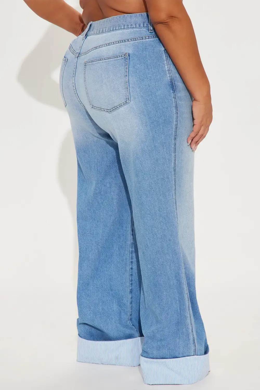 Well Suited Cuffed Stretch Wide Leg Jeans - Light Wash