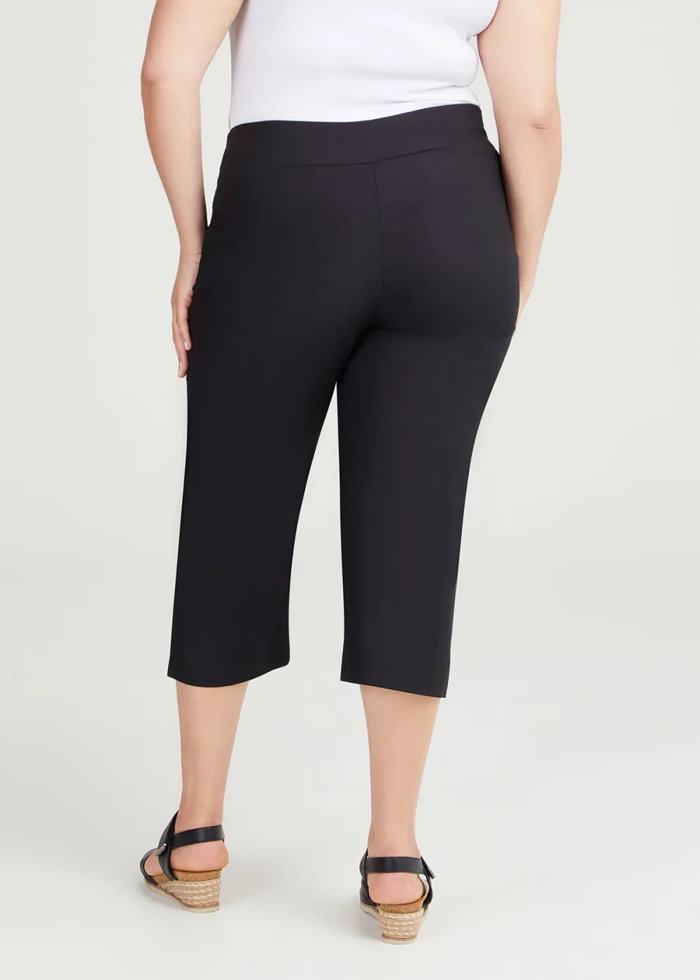 Editorial Crop Pant