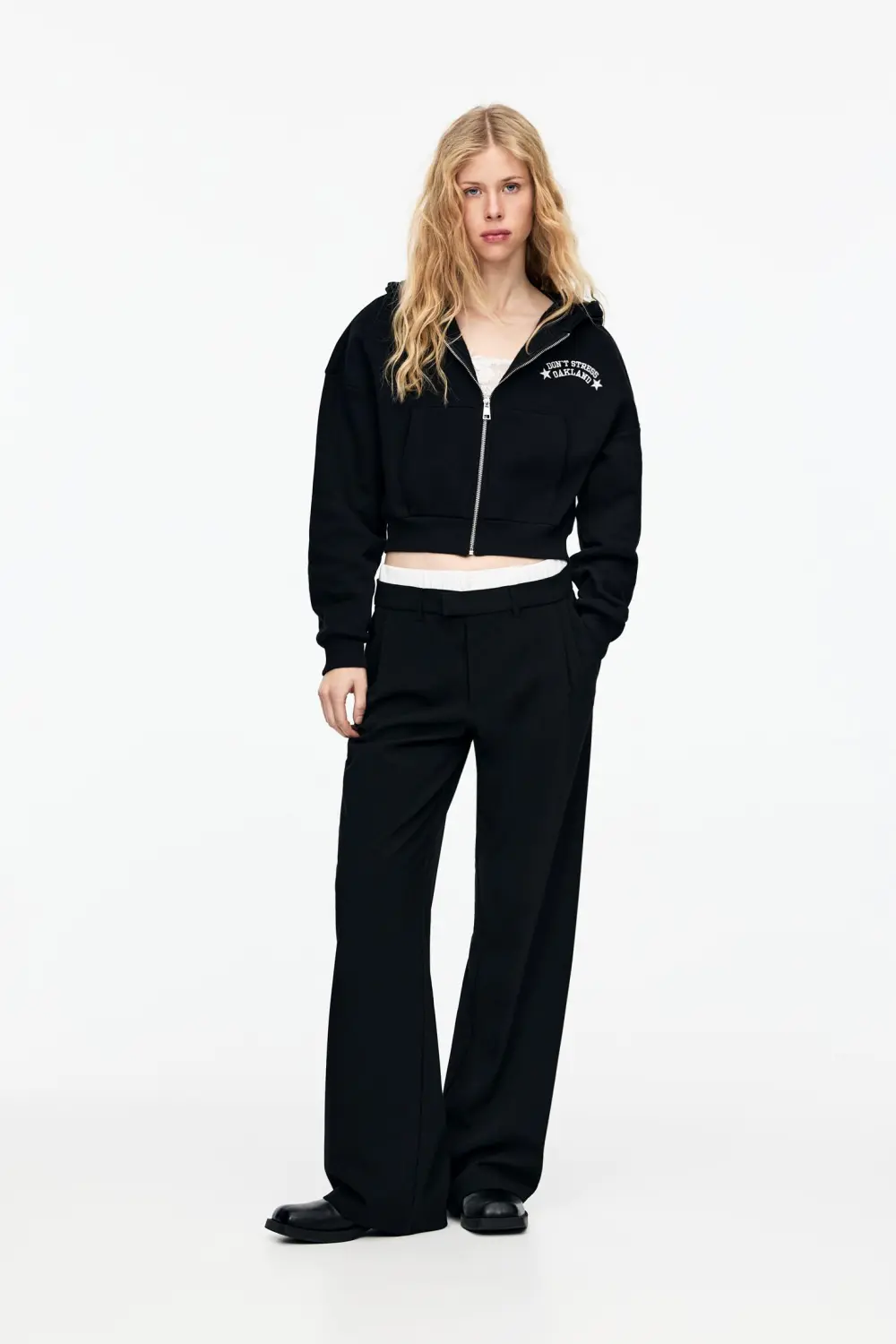 Sudadera cropped cremallera