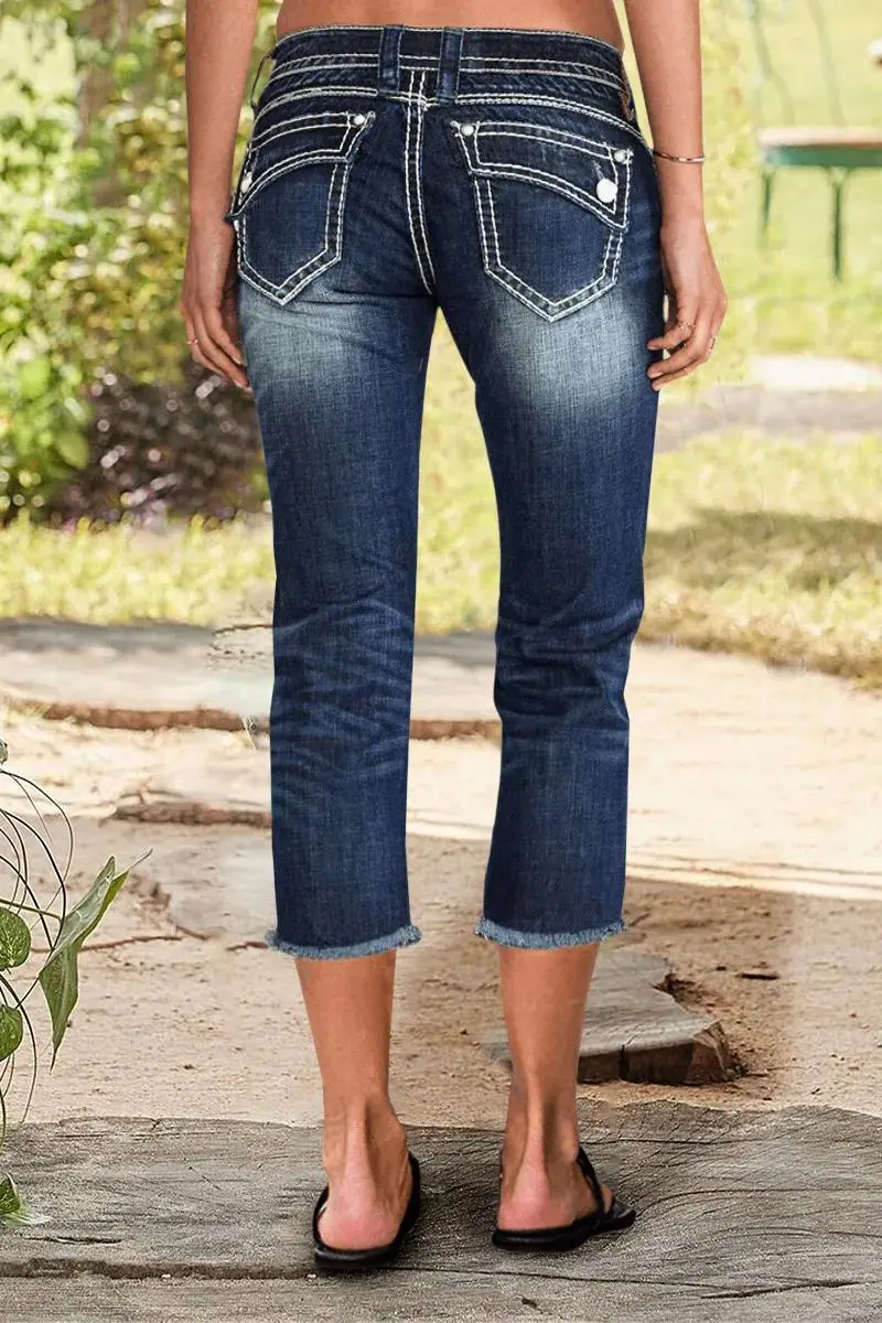 Ripped Raw Hem Wash High Stretch Low Waist Capri Jeans