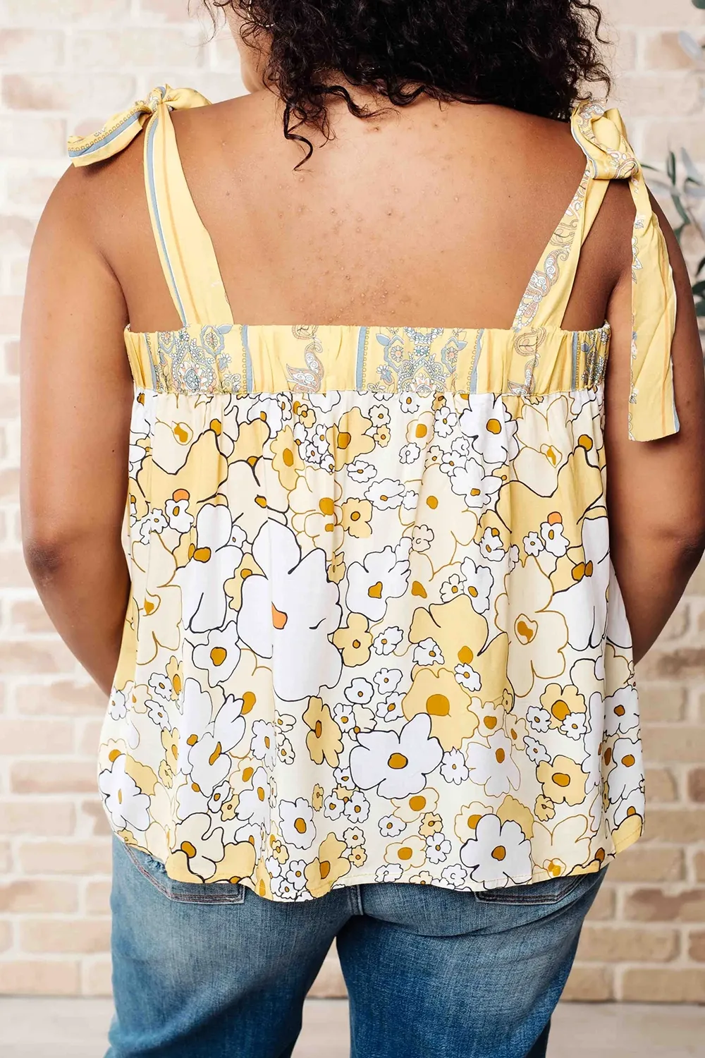 Vacation Style Loose Yellow Printing Tank Tops