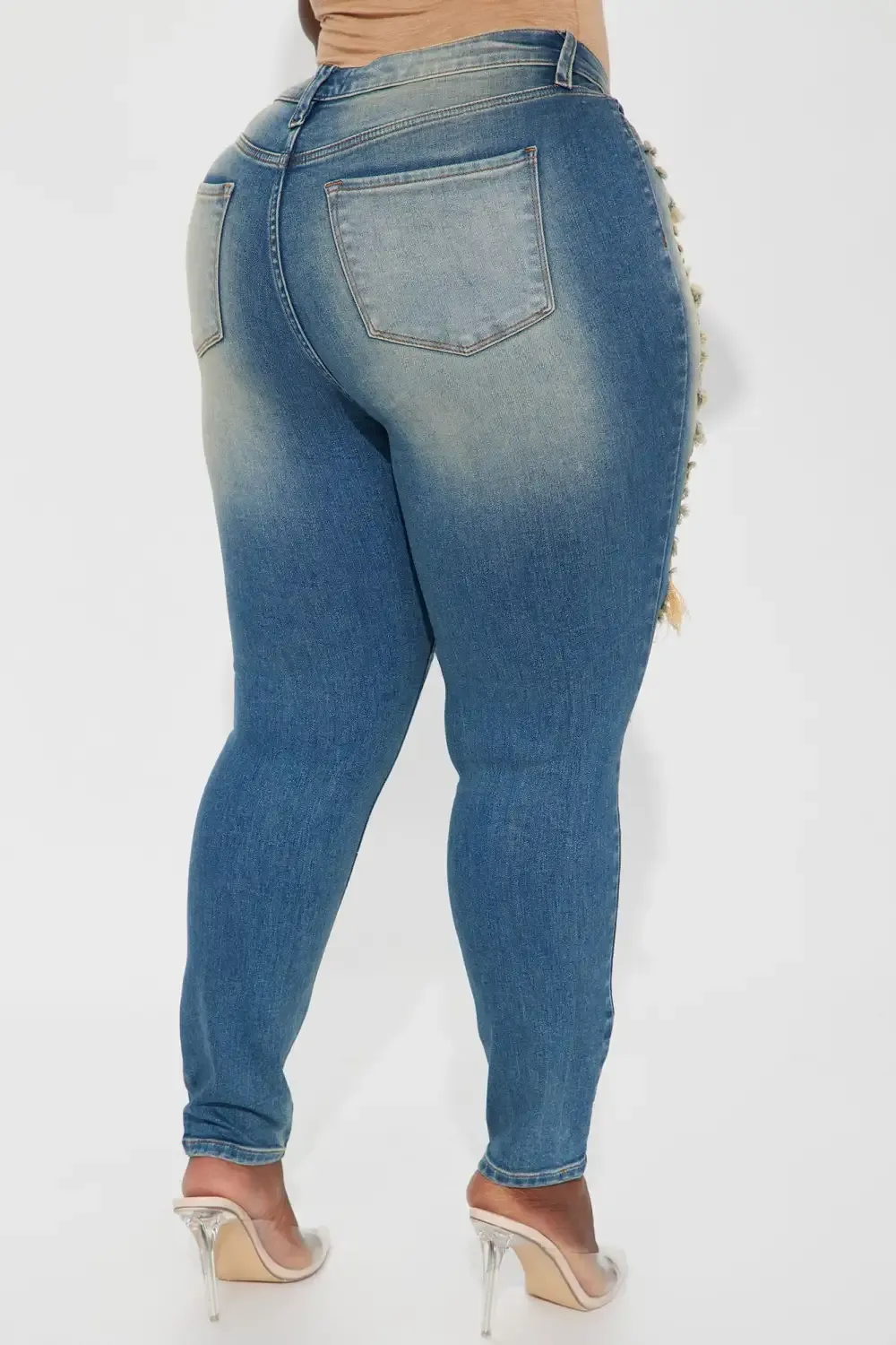 Wanna Know Tinted Stretch Skinny Jean - Medium Wash