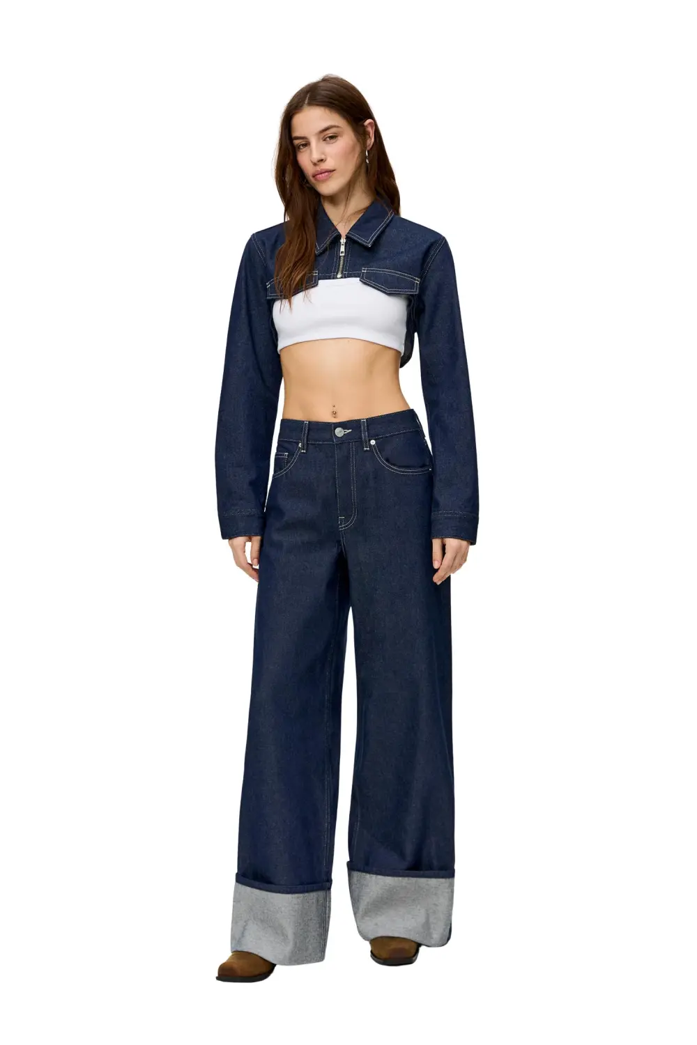 Jeans super wide leg vuelta bajo