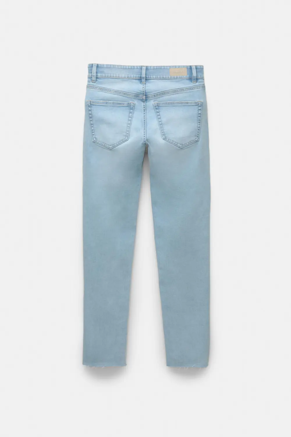 Jeans skinny tiro medio