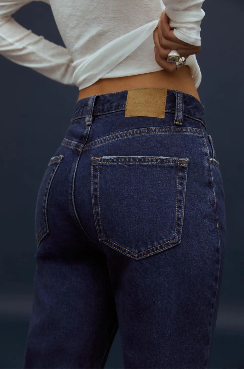 Jeans mom tiro alto