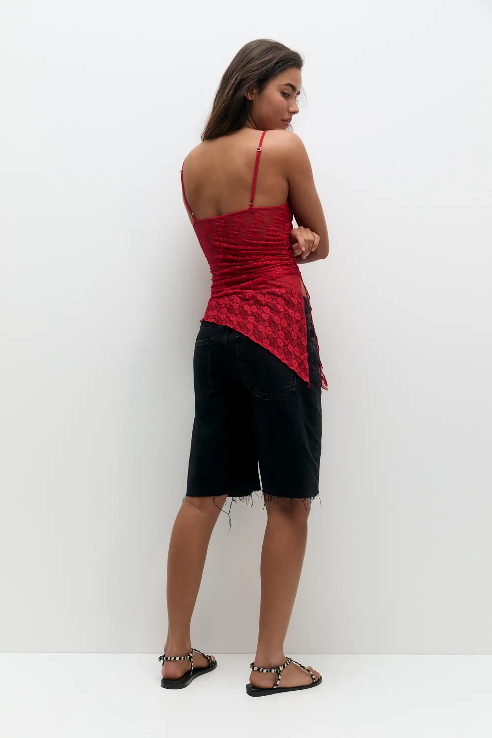 Top rojo encaje