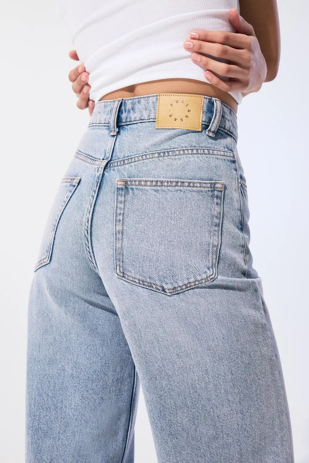 Jeans wide leg tiro alto
